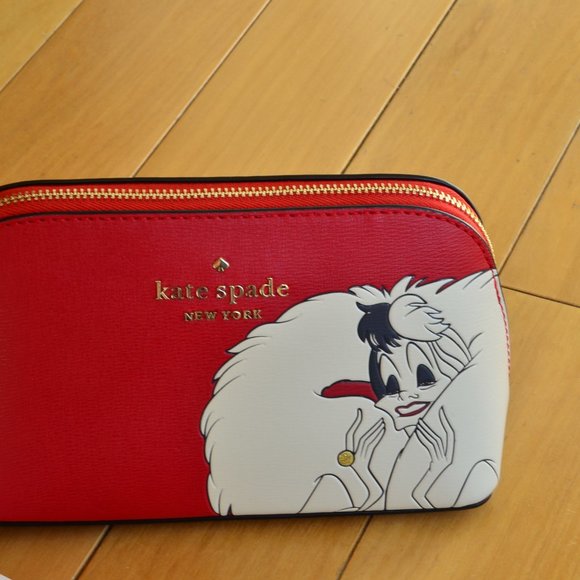 COPY - COPY - Disney X Kate Spade New York Cruella Makeup Bag - Picture 3 of 8